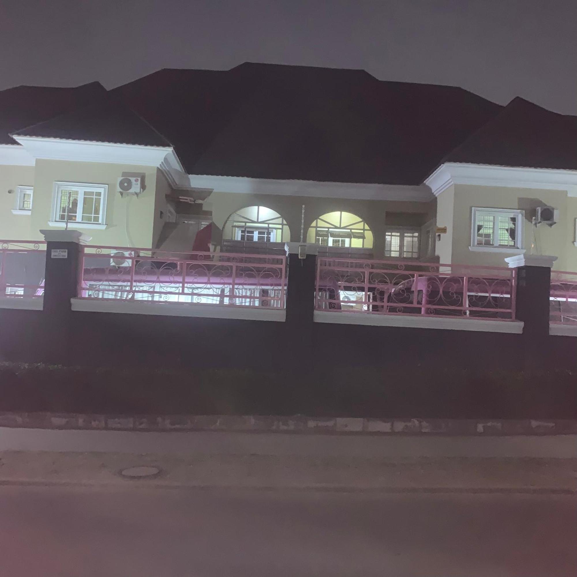Aparthotel Health Plaza Abuja Exterior foto